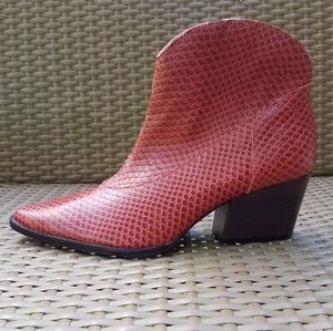 Sheryl Crow New Western Booties